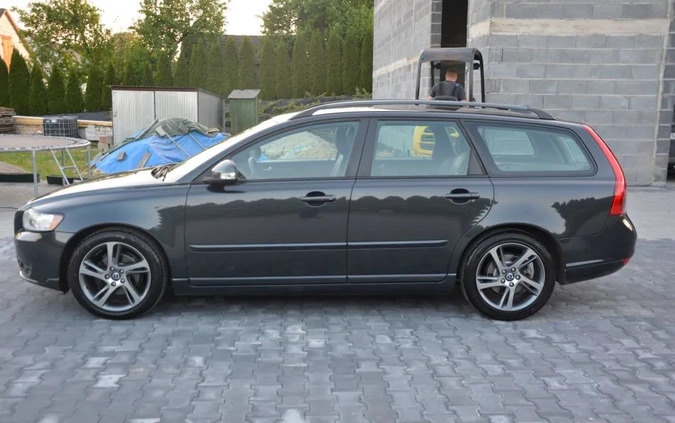 Volvo V50 cena 19900 przebieg: 211000, rok produkcji 2009 z Prudnik małe 781